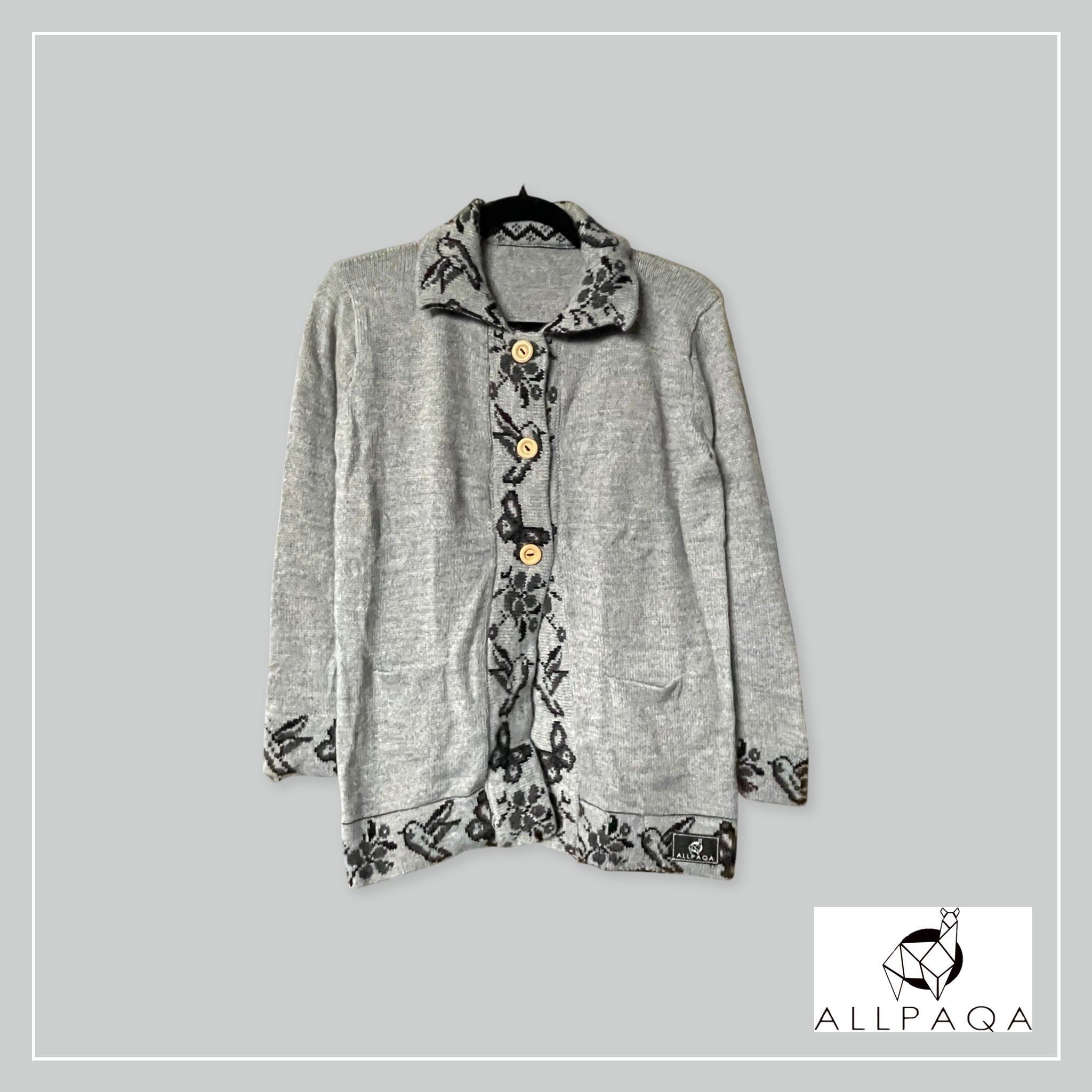 Handmade alpaca button-up cardigan in light grey with black nature details