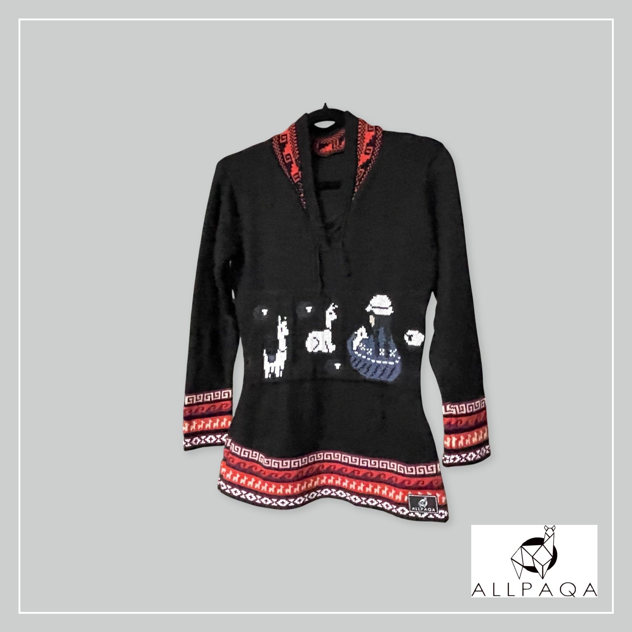 Handmade alpaca jersey in black with Alpacas and Cholita details
