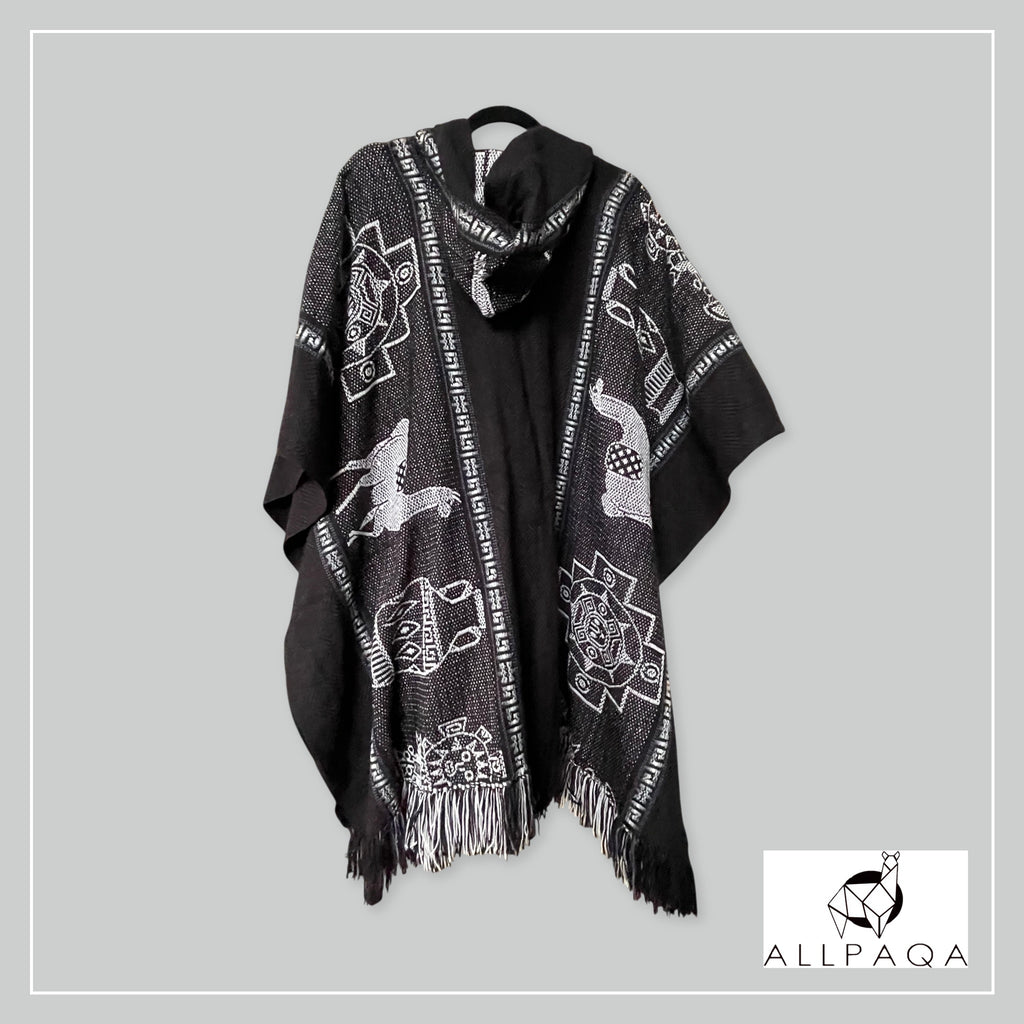 Handmade alpaca poncho in grey with alpaca pattern
