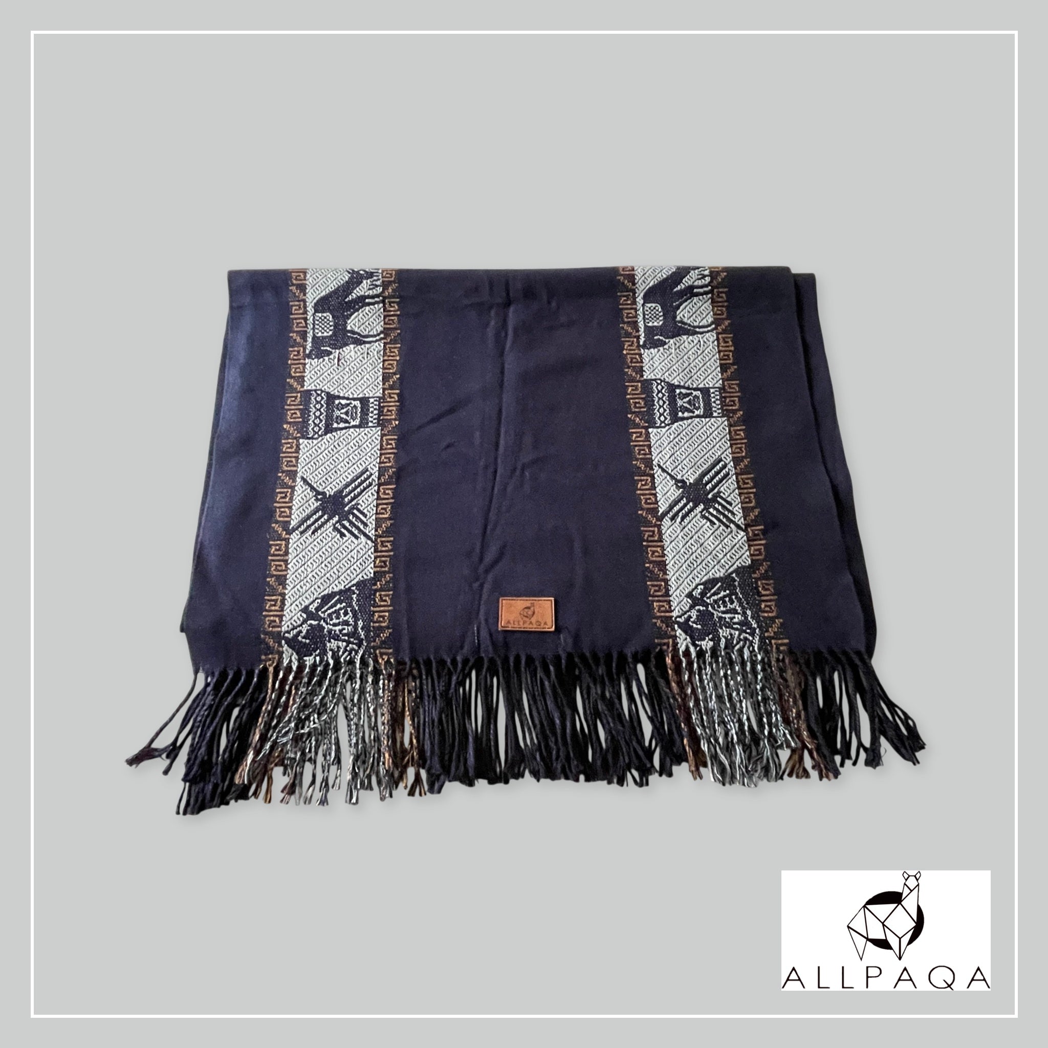 Handmade alpaca shawl in dark blue with grey alpaca pattern