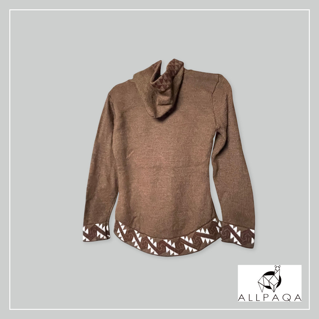Handmade alpaca zip-up hoodie in brown with Cholitas and alpacas detail