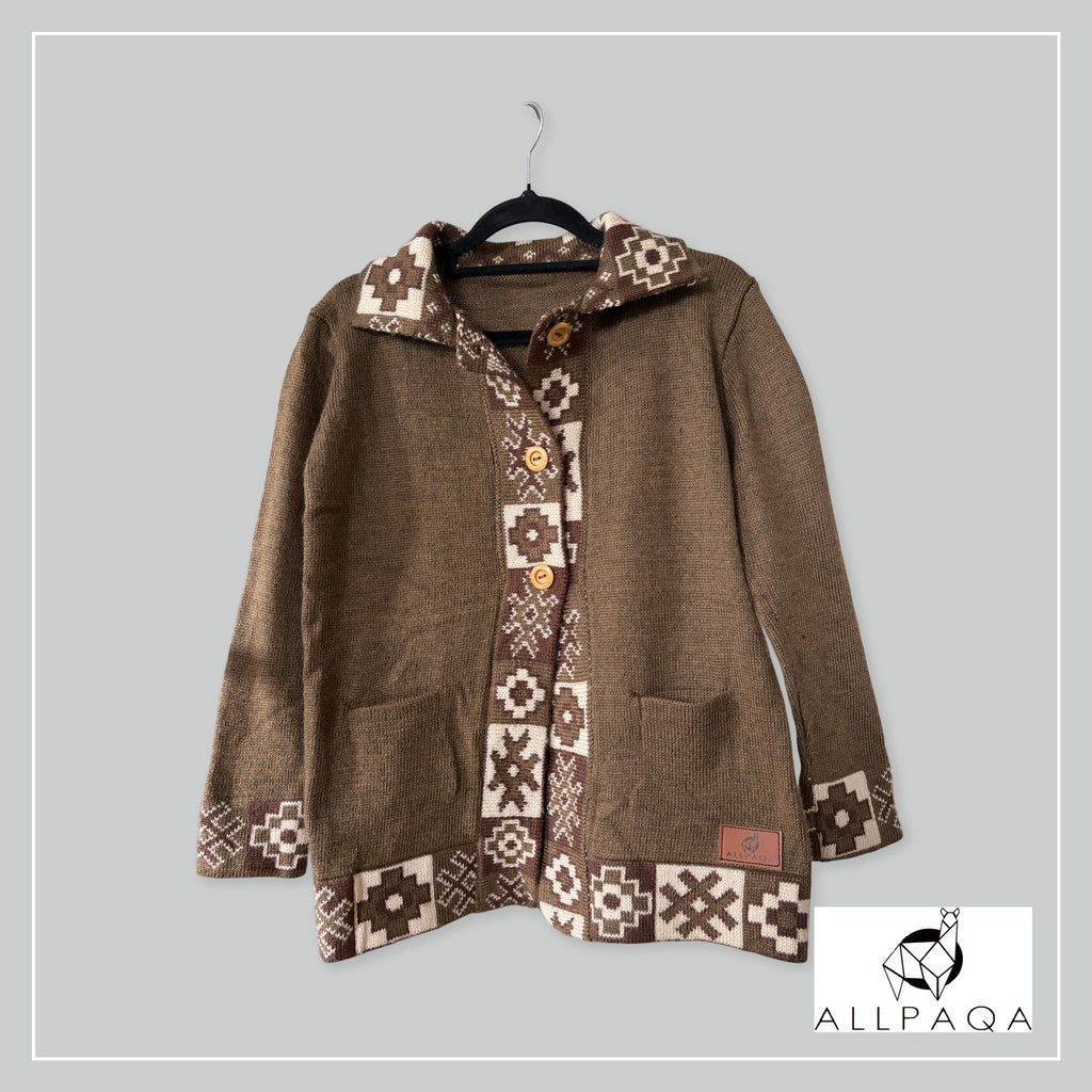 Handmade alpaca cardigan in Brown with nature details in white