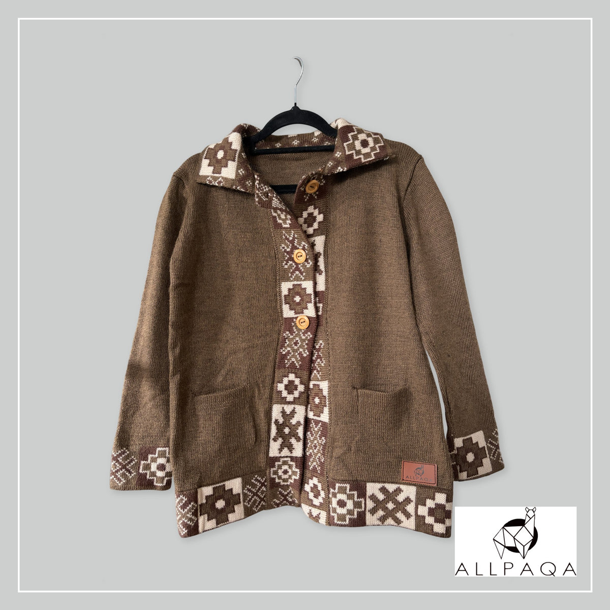 Handmade alpaca cardigan in Brown with nature details in white