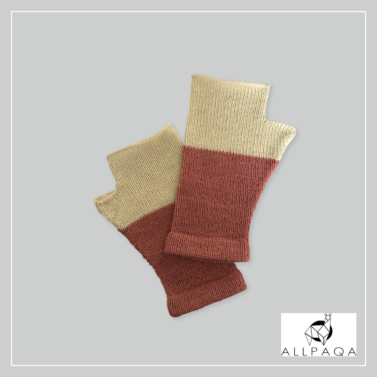 Handmade alpaca fingerless gloves in White and pink - additional image