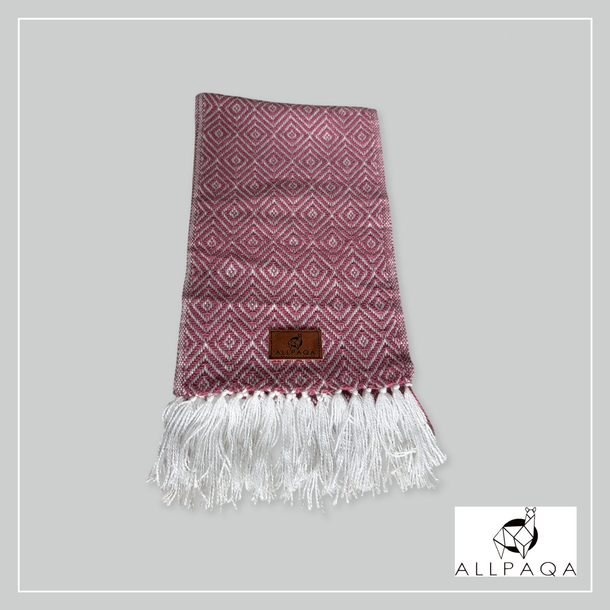 Handmade alpaca scarf in Pink and white