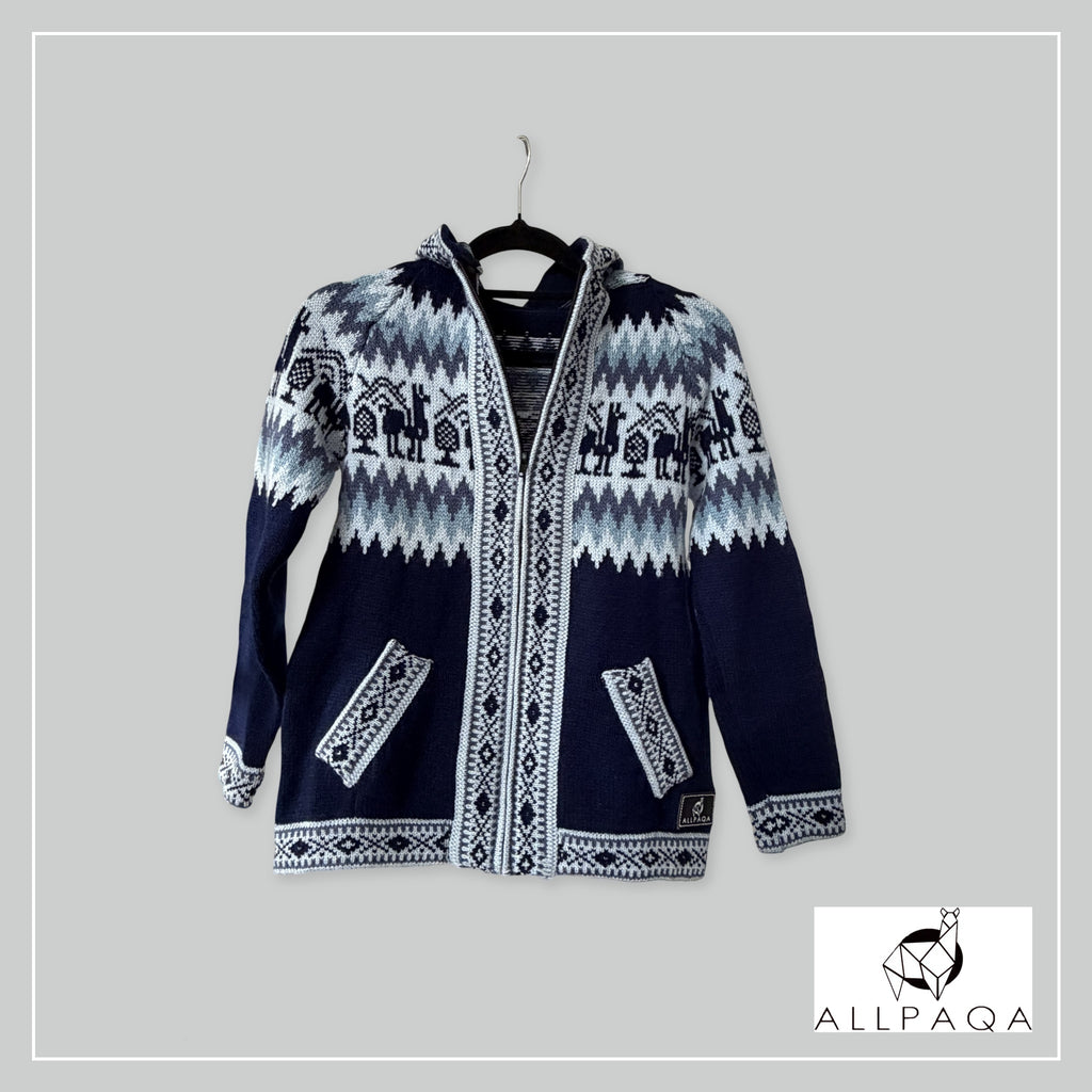 Handmade alpaca hoodie in Dark blue and blue tones with alpaca pattern