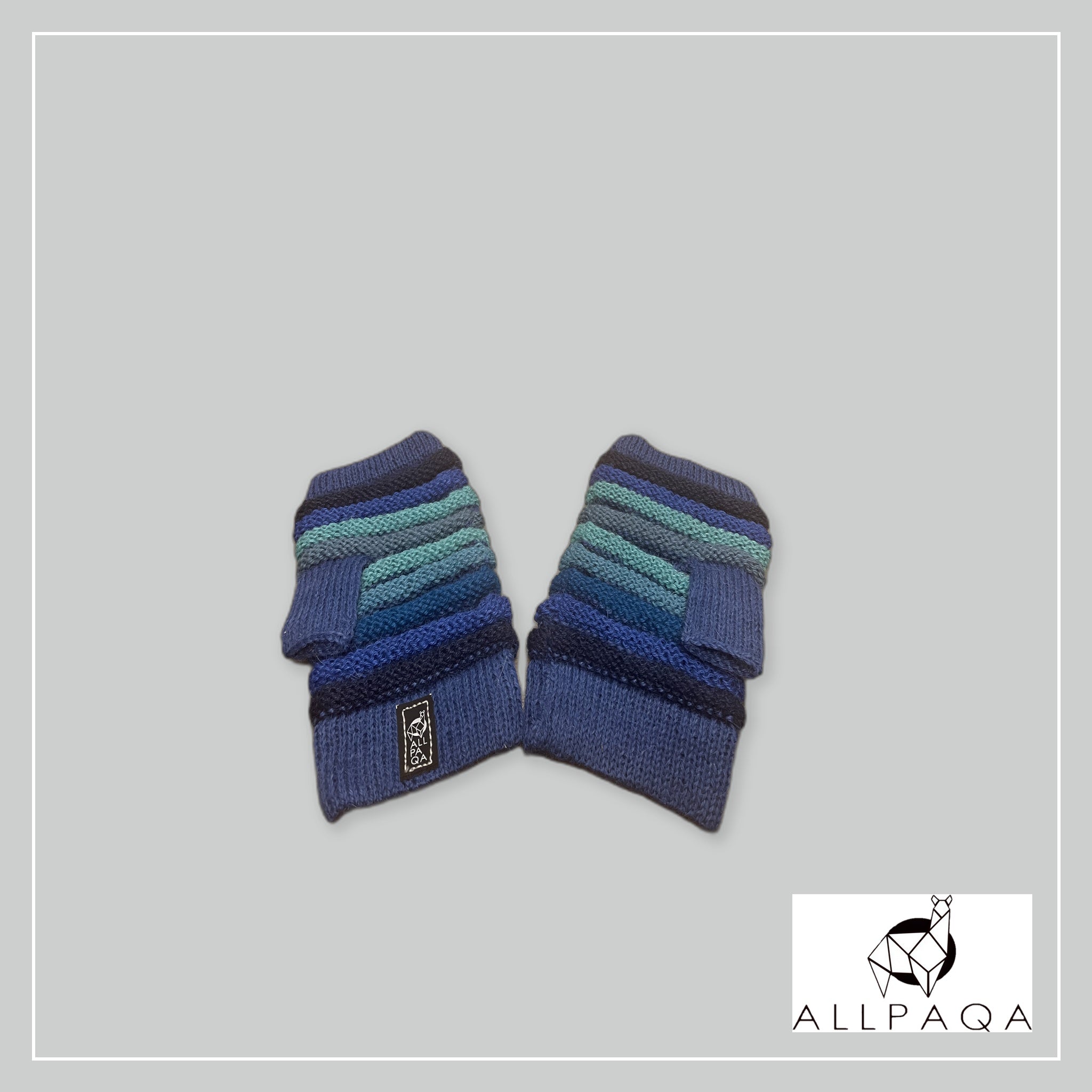 Fingerless glove (thicker) - Light blue